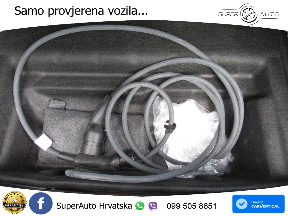 Volvo XC40 Recharge 82 kWh Twin Motor 408 KS AWD LED+GR SJED+ACC