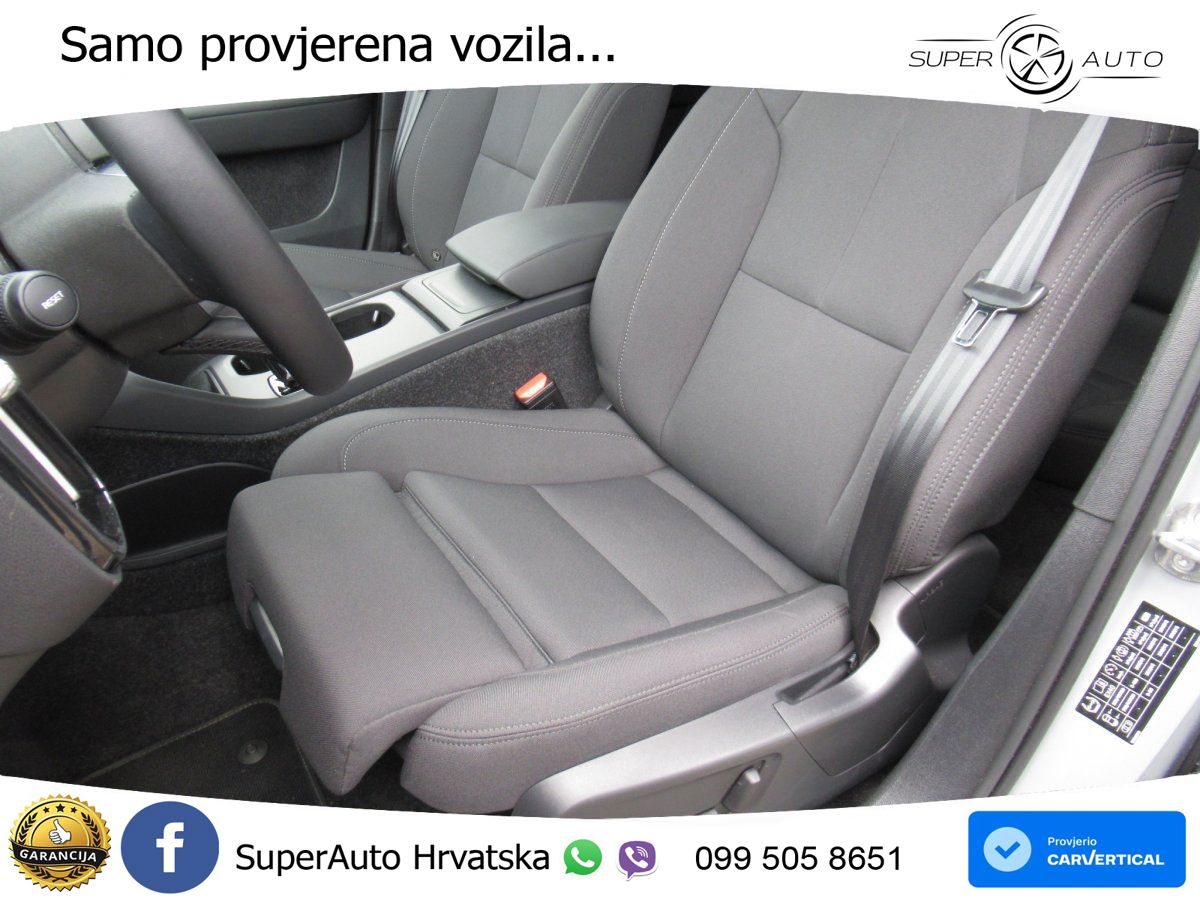 Volvo XC40 Recharge 82 kWh Twin Motor 408 KS AWD LED+GR SJED+ACC