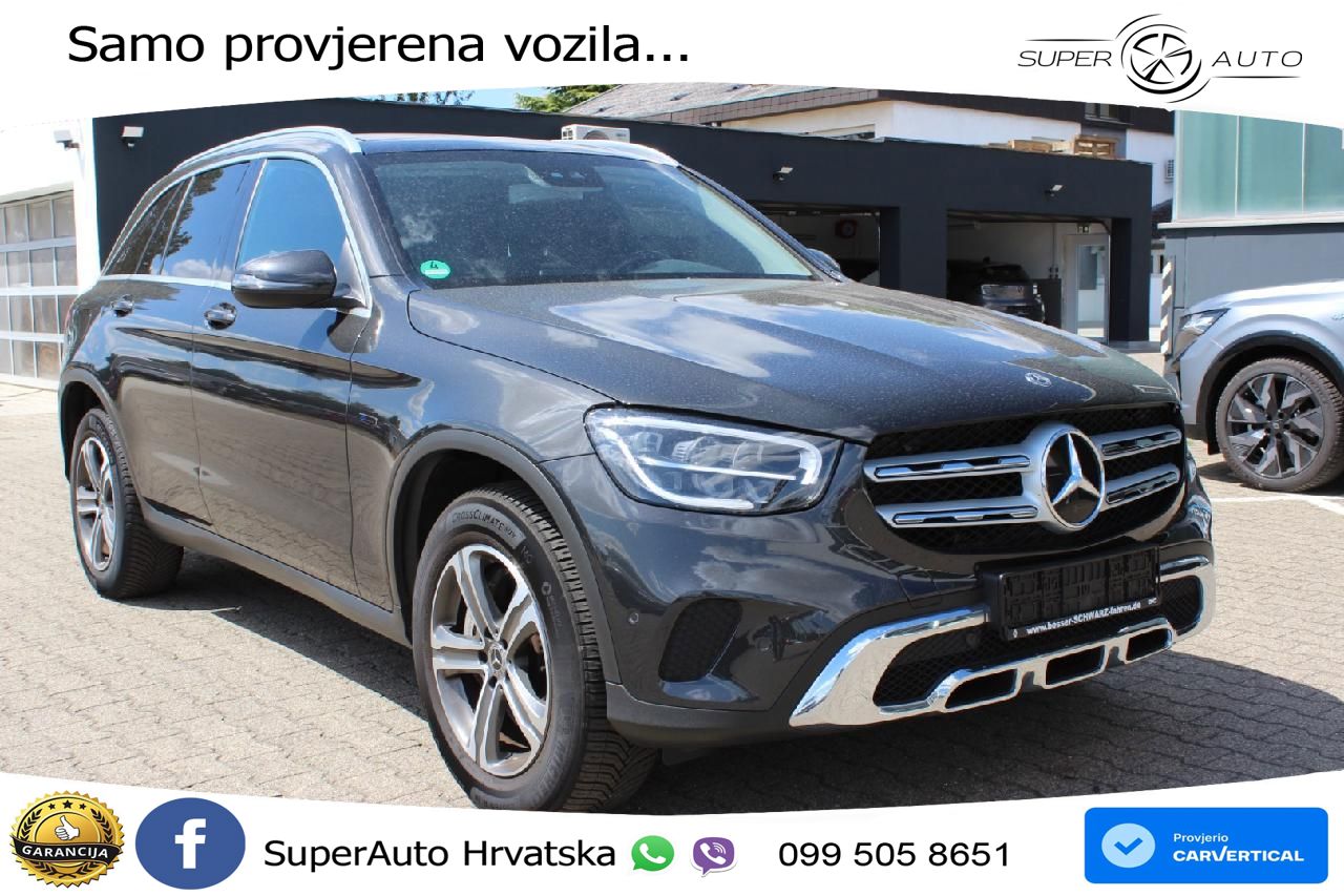 Mercedes GLC 300e (320 KS) 4MATIC 9G-TRONIC LED+GR SJED+ACC