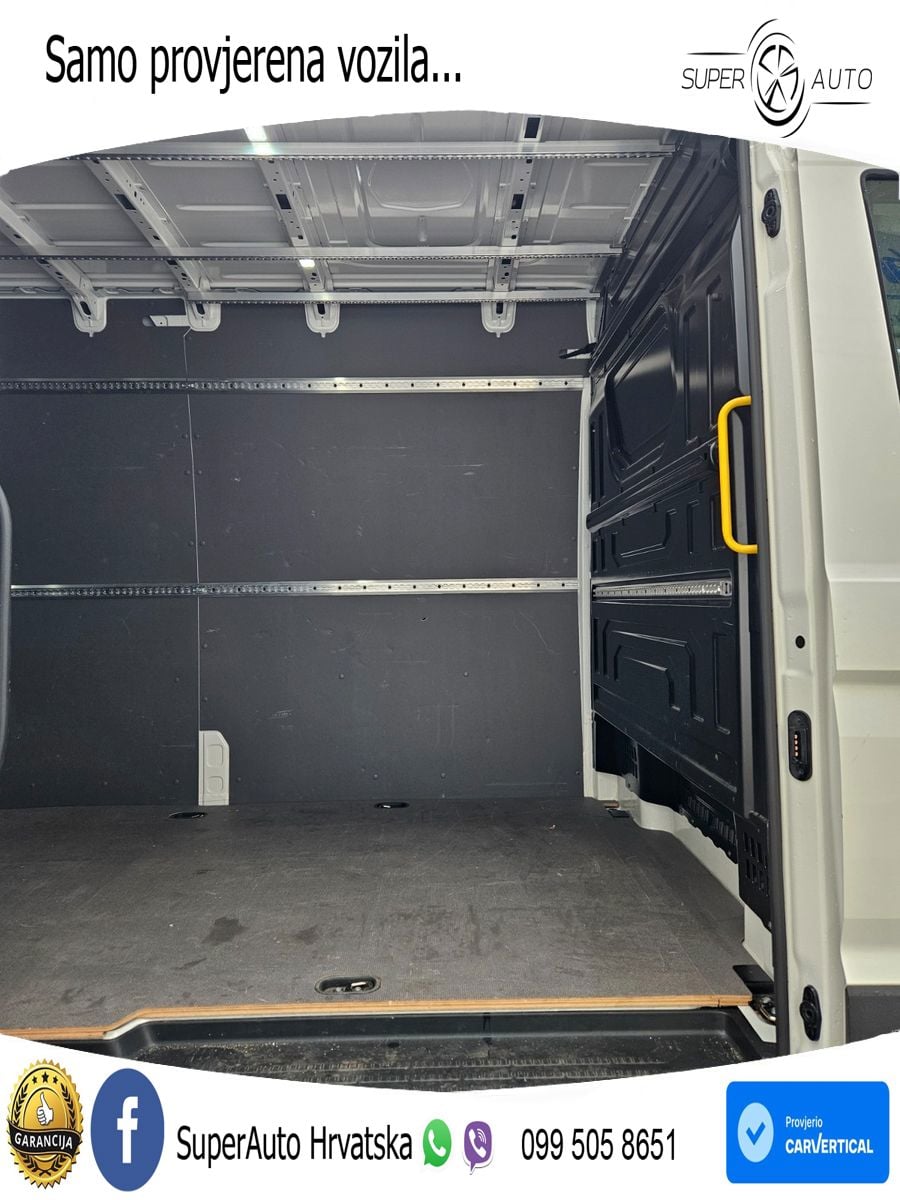 Volkswagen Crafter Kasten 35 lang Hochdach FWD 140 KS