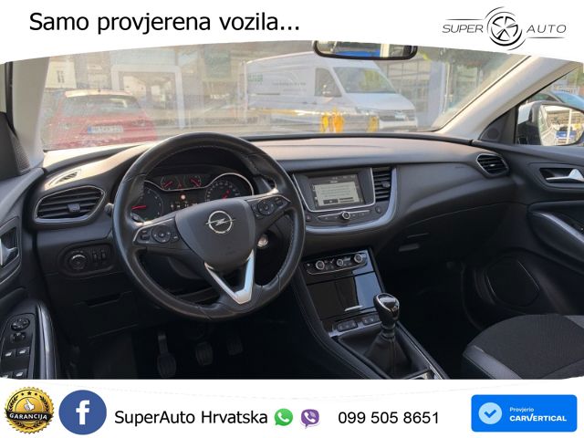 Opel Grandland X 1.2 Turbo (130 KS)