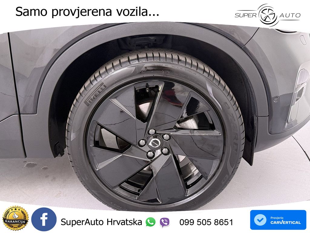 Volvo XC40 2.0 B3 163 KS Automatic ACC+GR SJED+360+PANO