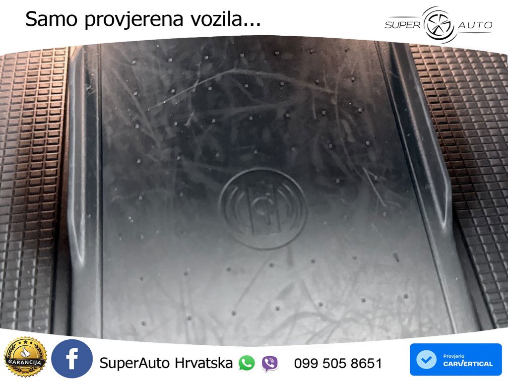 Volvo XC40 2.0 B3 163 KS Automatic ACC+GR SJED+360+PANO