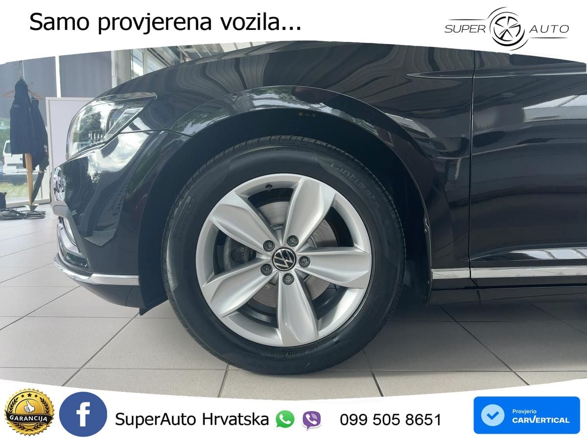 Volkswagen Passat Variant 2.0 TSI (190 KS) DSG Elegance MATRIX+GR SJED+KAM