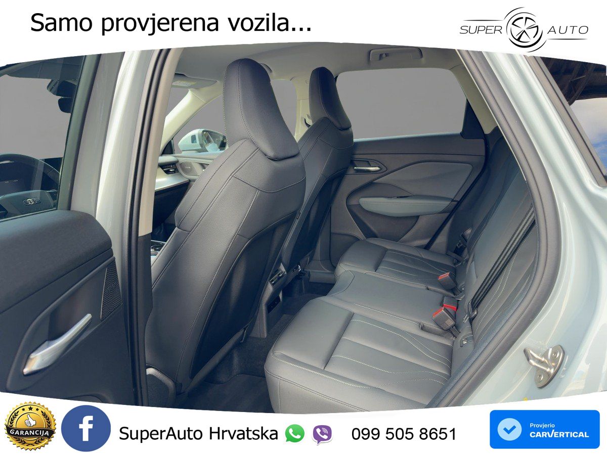 Audi Q3 2.0 TDI (150 KS) S tronic S line LED+GR SJED+ACC