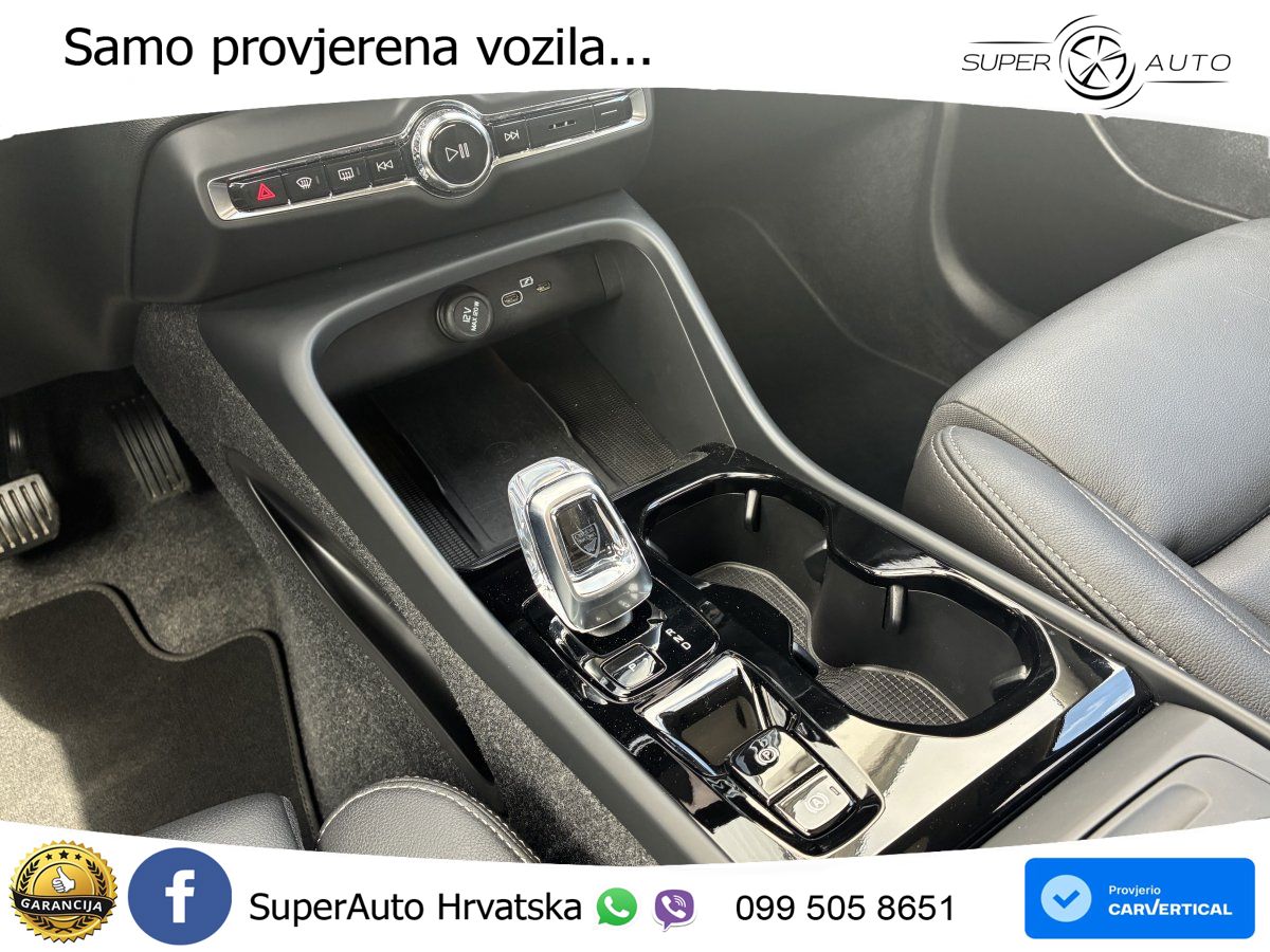 Volvo XC40 2.0 B4 AWD 197 KS Automatic ACC+GR SJED+360+PANO
