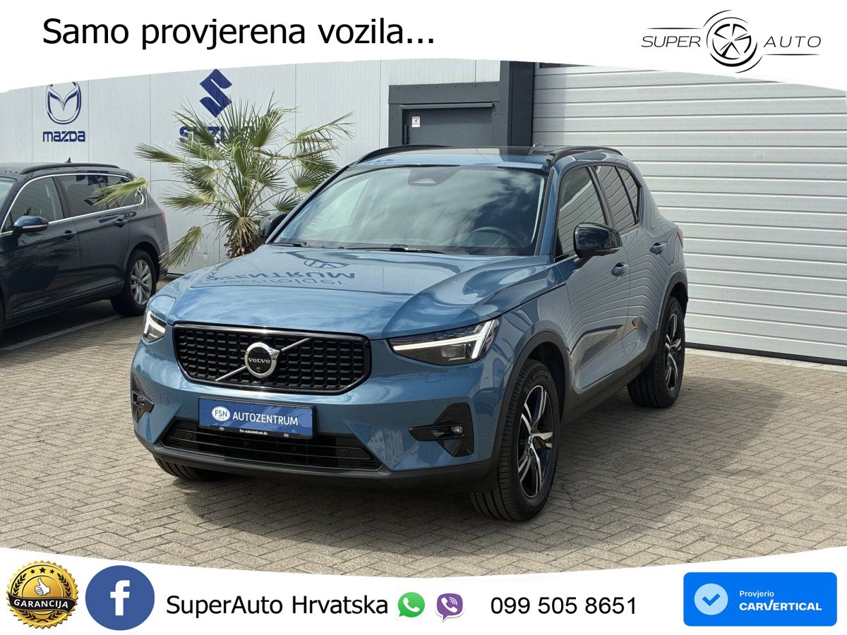 Volvo XC40 2.0 B4 AWD 197 KS Automatic ACC+GR SJED+360+PANO