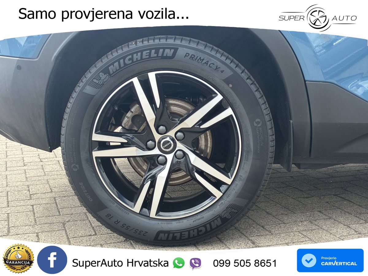 Volvo XC40 2.0 B4 AWD 197 KS Automatic ACC+GR SJED+360+PANO