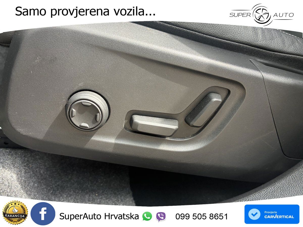 Volvo XC40 2.0 B4 AWD 197 KS Automatic ACC+GR SJED+360+PANO