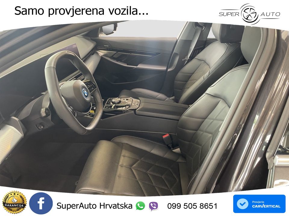 BMW 530e (299 KS) Steptronic LED+GR SJED+ACC