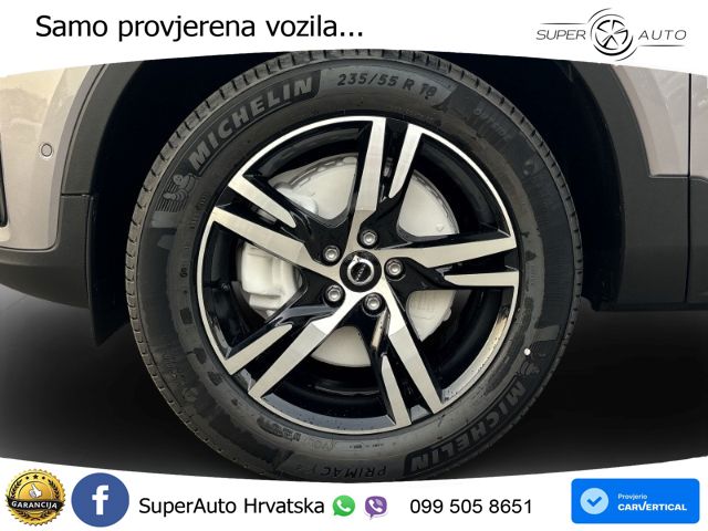 Volvo XC40 2.0 B4 AWD 197 KS Automatic LED+GR SJED+ACC