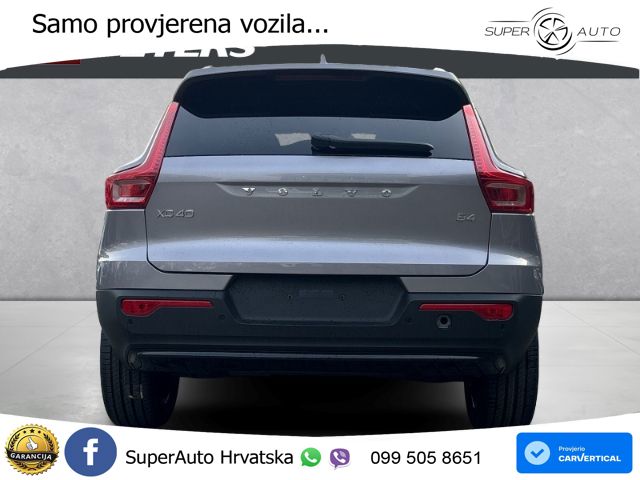 Volvo XC40 2.0 B4 AWD 197 KS Automatic LED+GR SJED+ACC