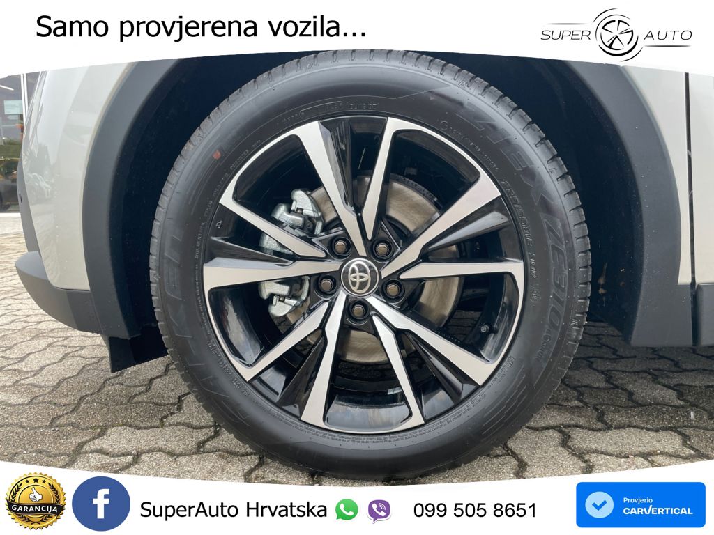 Toyota C-HR 2.0 (223 KS) PHEV e-CVT Teamplayer LED+GR SJED+ACC