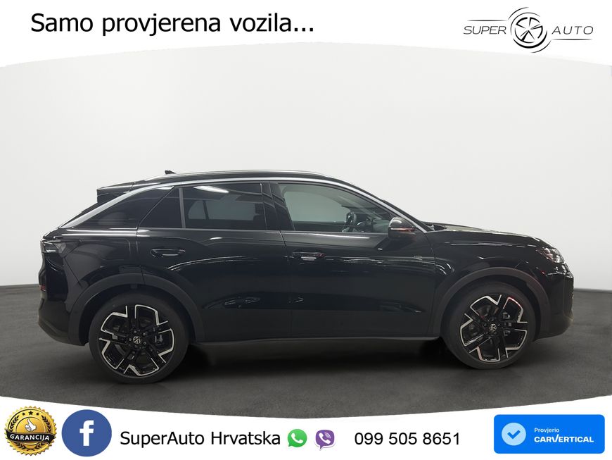 Volkswagen T-Roc 1.5 eTSI (150 KS)  DSG R-Line LED+GR SJED+ACC