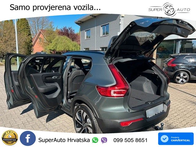 Volvo XC40 2.0 B4 197 KS Automatic ACC+GR SJED+360+PANO