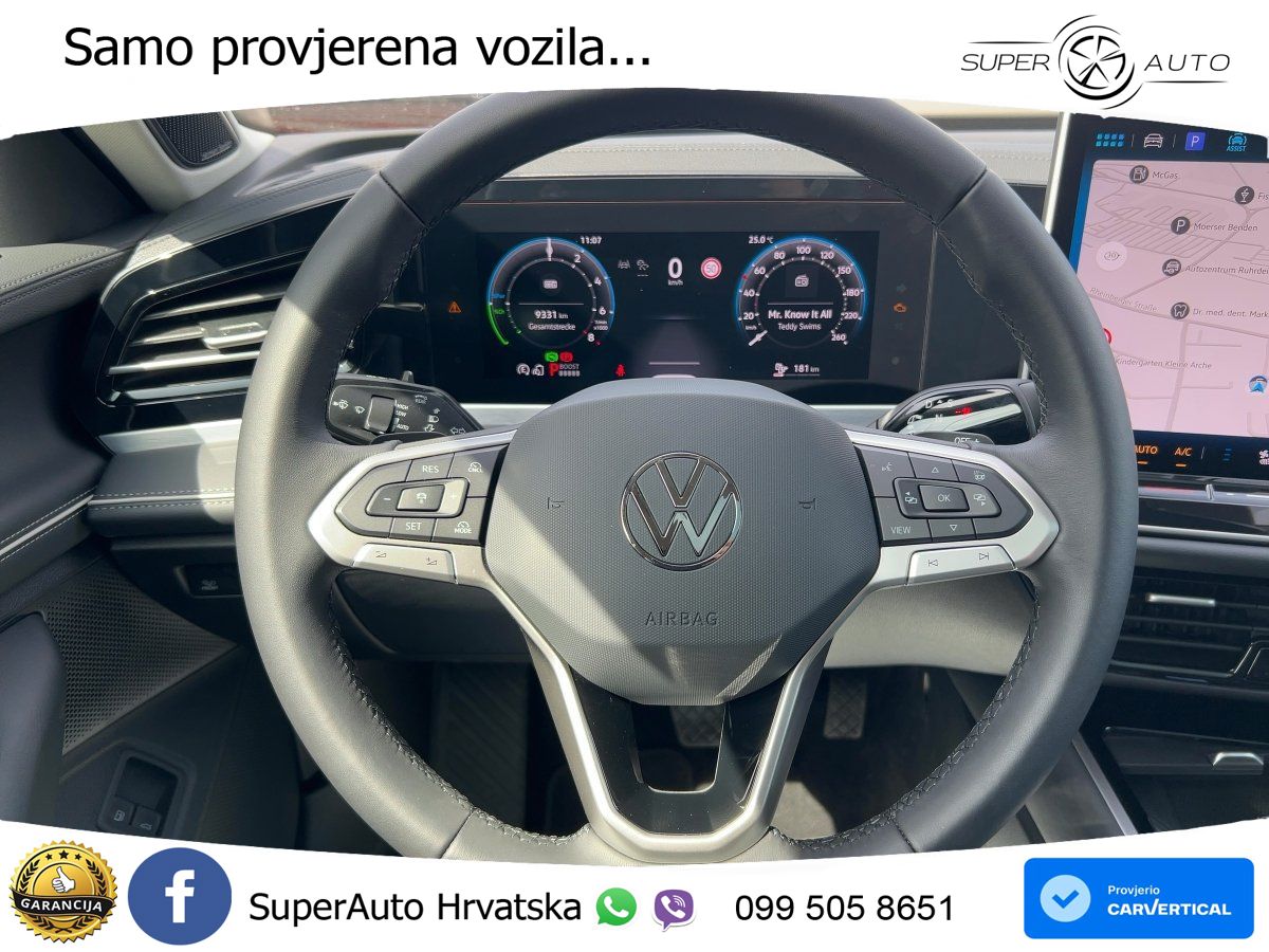 Volkswagen Passat Variant 1.5 TSI (204 KS) eHybrid DSG Elegance MATRIX+GR SJED+KAM
