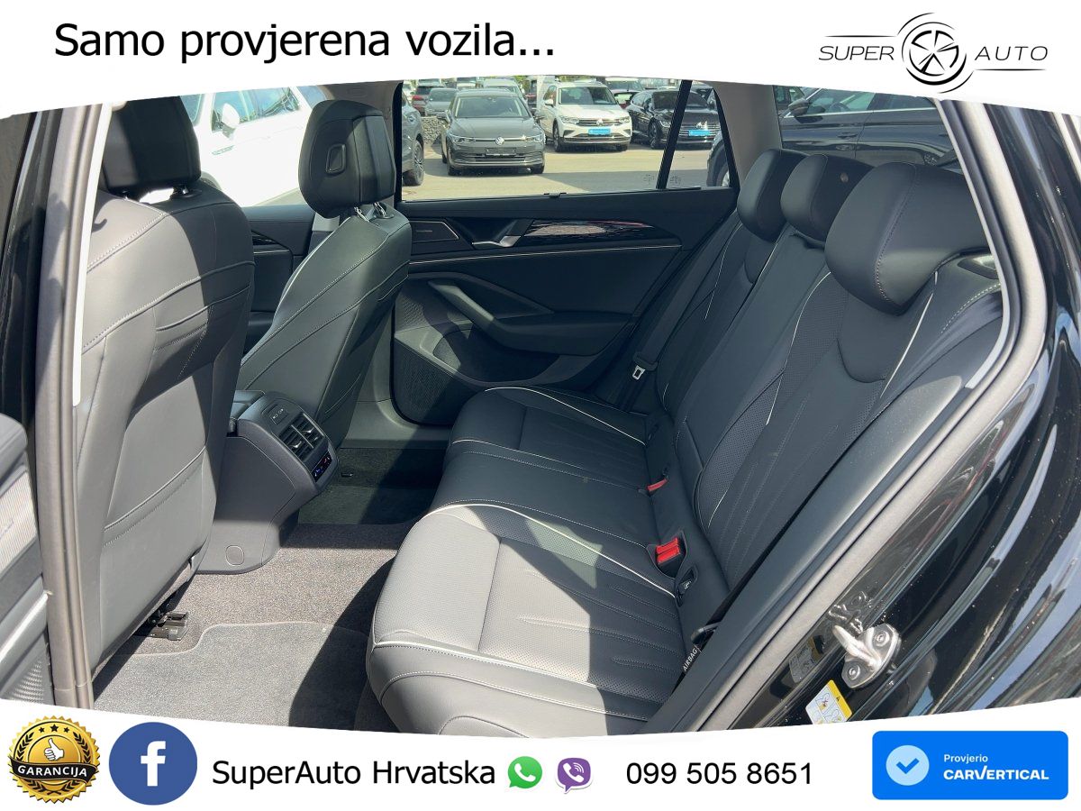 Volkswagen Passat Variant 1.5 TSI (204 KS) eHybrid DSG Elegance MATRIX+GR SJED+KAM