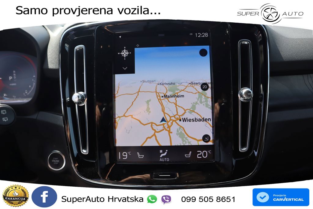 Volvo XC40 1.5 T4 TwEn 211 KS Automatic LED+GR SJED+ACC