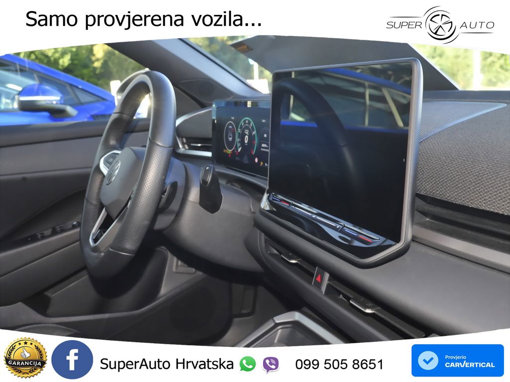 Volkswagen T-Roc 1.5 eTSI (150 KS)  DSG R-Line MATRIX+GR SJED+KAM