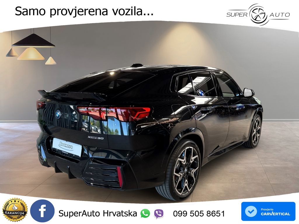 BMW iX2 66.5 kWh (313 KS) xDrive30