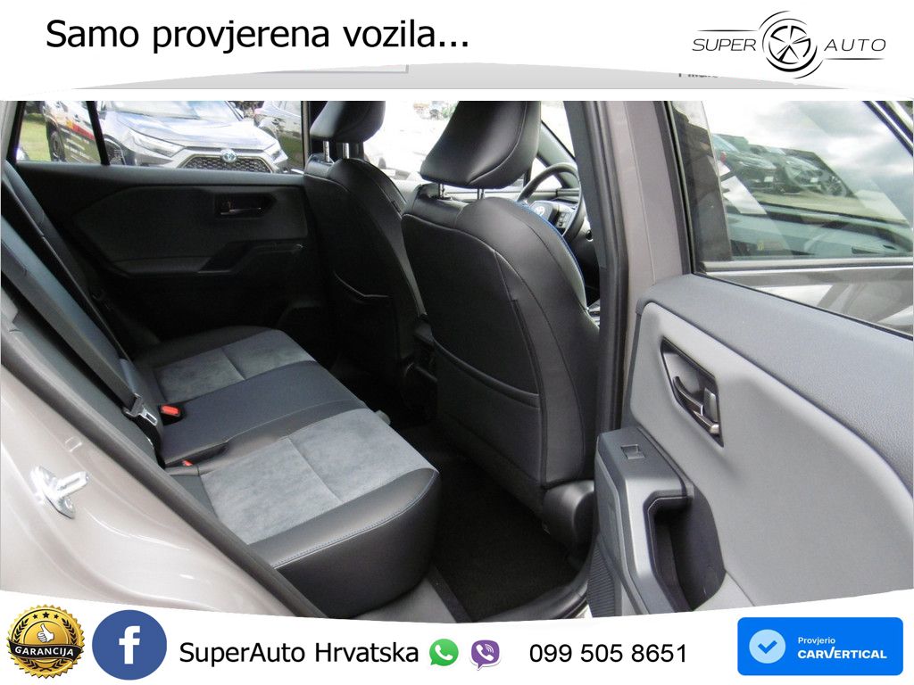 Toyota RAV4 2.5 (272 KS) Hybrid ECVT Style LED+GR SJED+ACC
