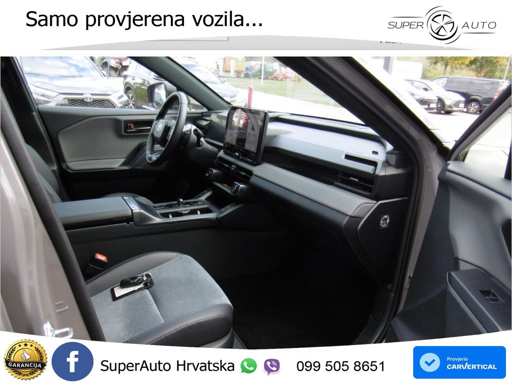 Toyota RAV4 2.5 (272 KS) Hybrid ECVT Style LED+GR SJED+ACC