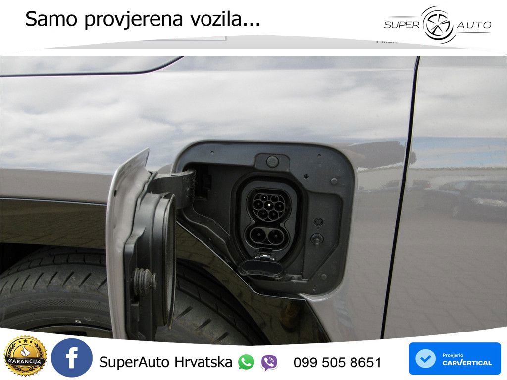 Toyota RAV4 2.5 (272 KS) Hybrid ECVT Style LED+GR SJED+ACC