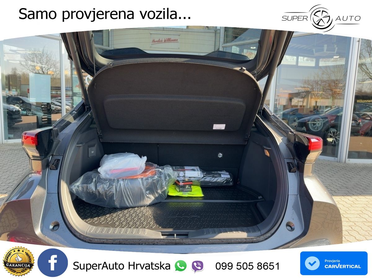 Toyota C-HR 2.0 (223 KS) PHEV e-CVT Teamplayer LED+GR SJED+ACC