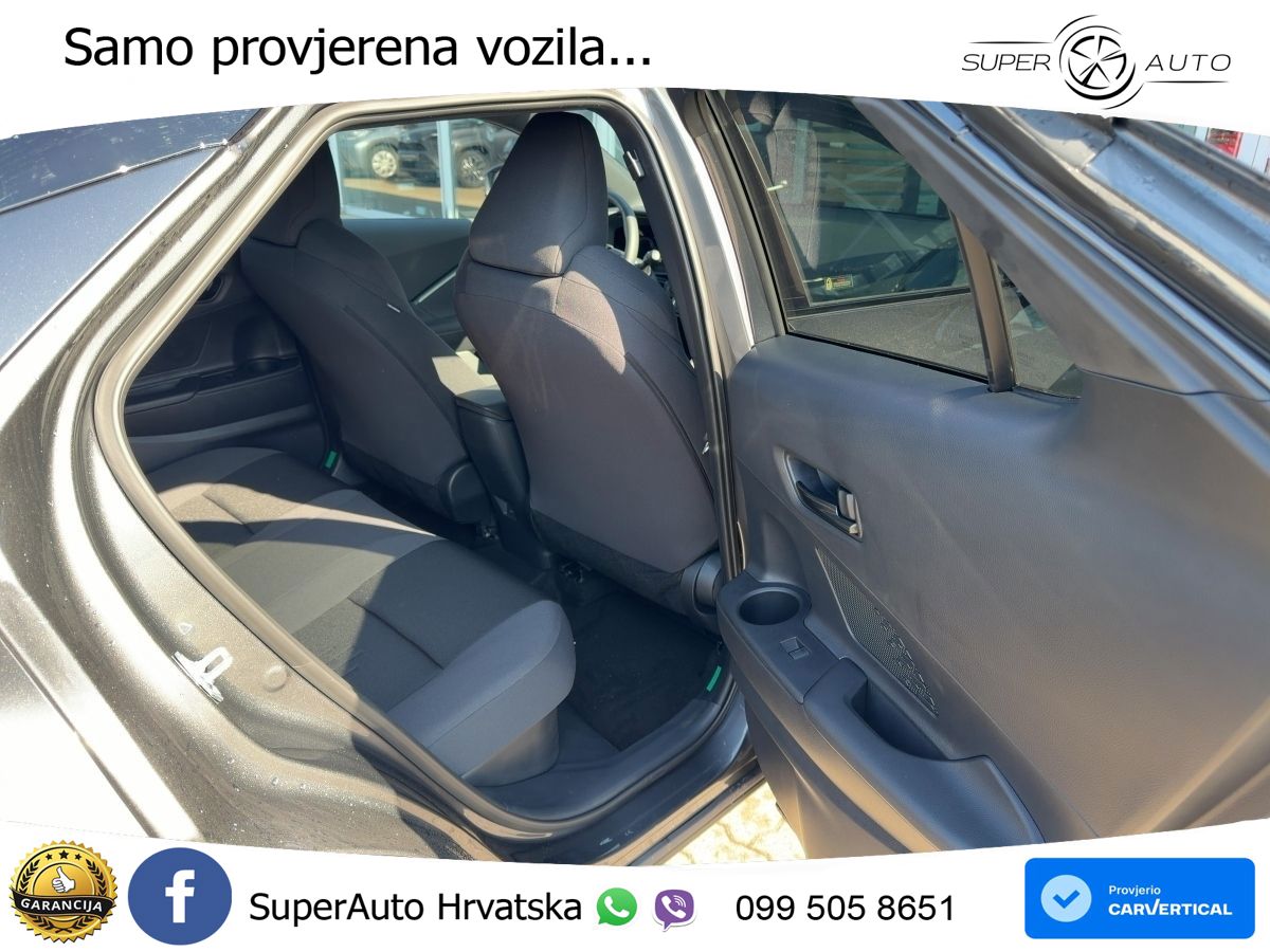 Toyota C-HR 2.0 (223 KS) PHEV e-CVT Teamplayer LED+GR SJED+ACC