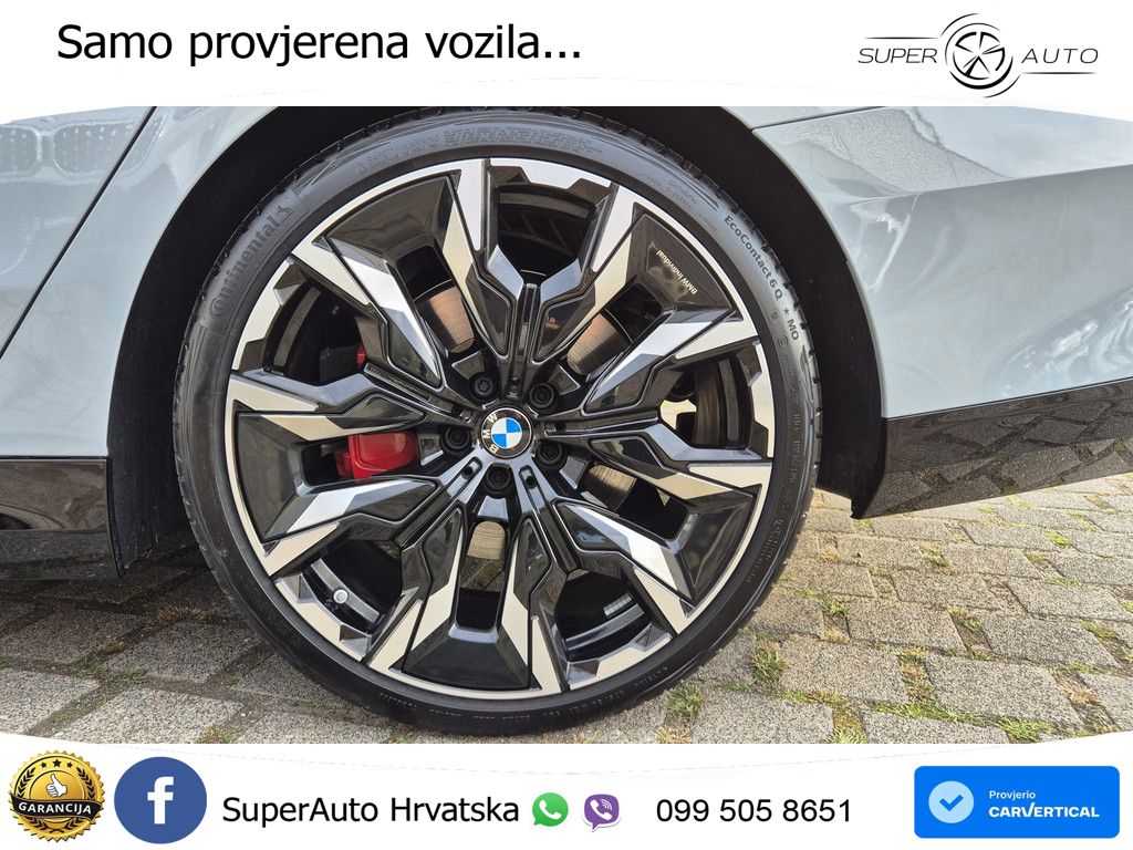 BMW 520i Touring (208 KS) Steptronic M Sport ACC+HEAD+4xGR SJED+360+PANO