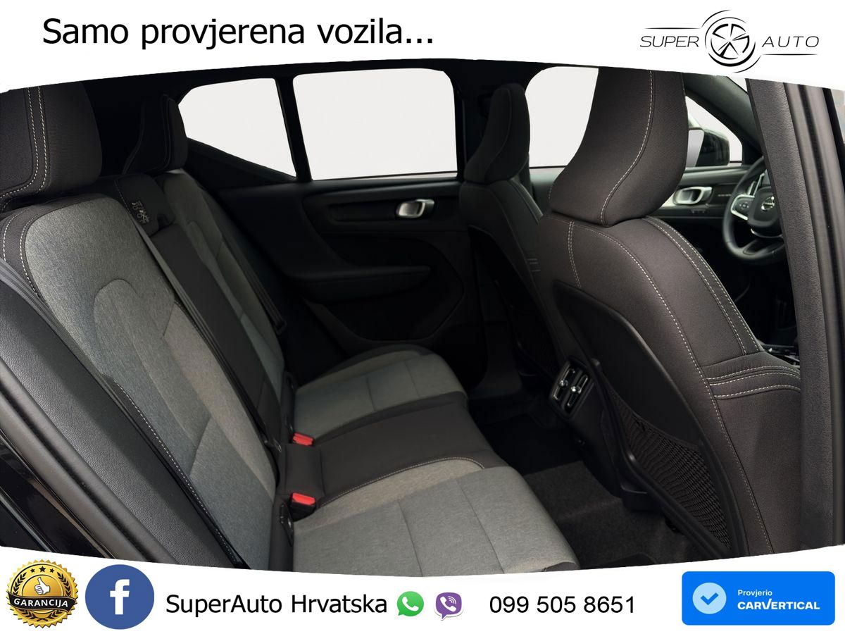Volvo XC40 2.0 B3 163 KS Automatic ACC+GR SJED+360+PANO