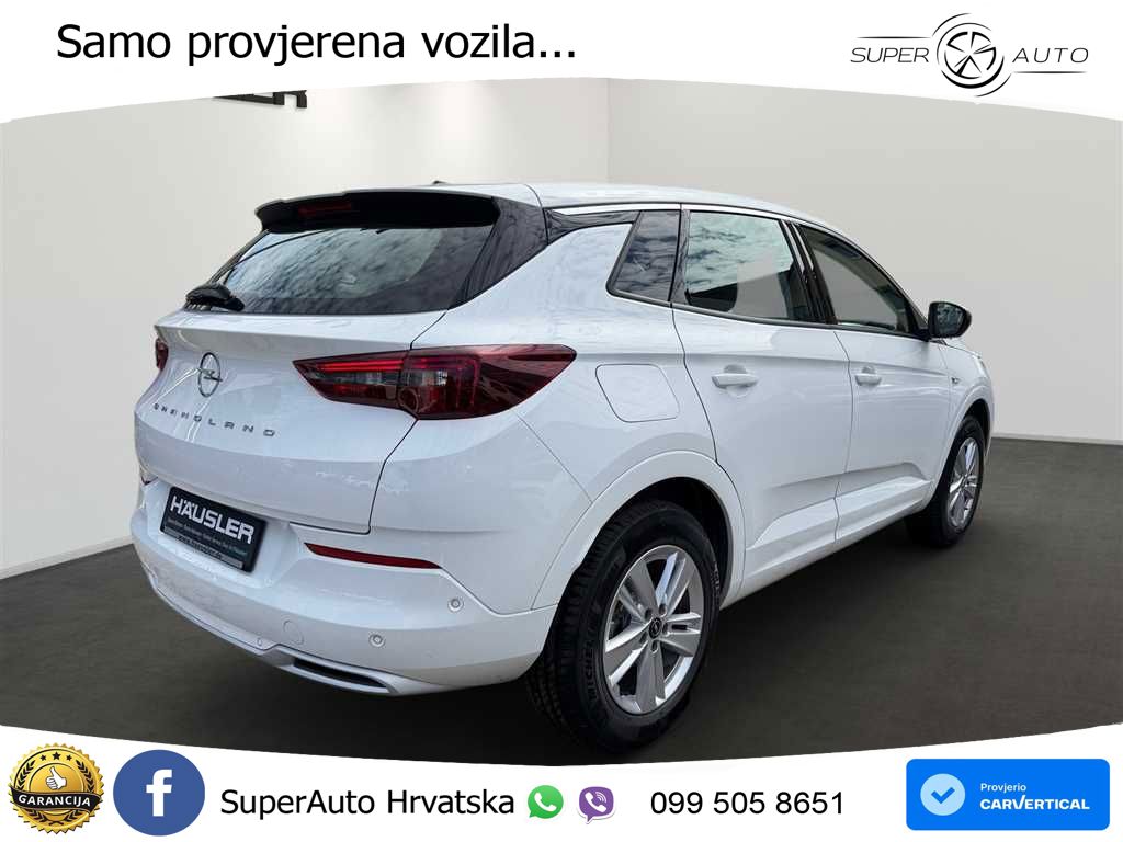Opel Grandland 1.2i Turbo (130 KS) Automatic LED+ACC