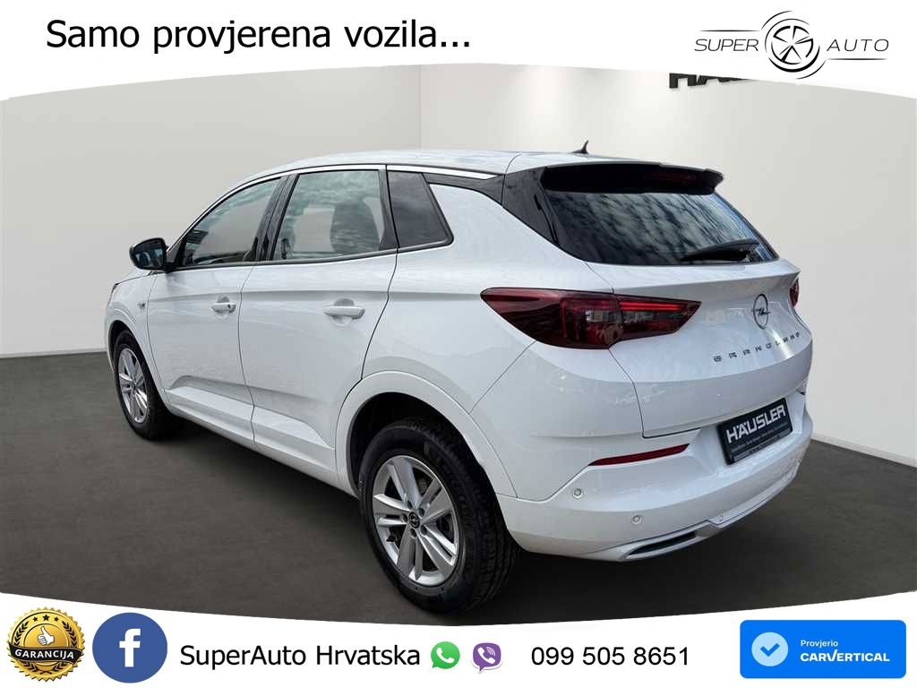 Opel Grandland 1.2i Turbo (130 KS) Automatic LED+ACC