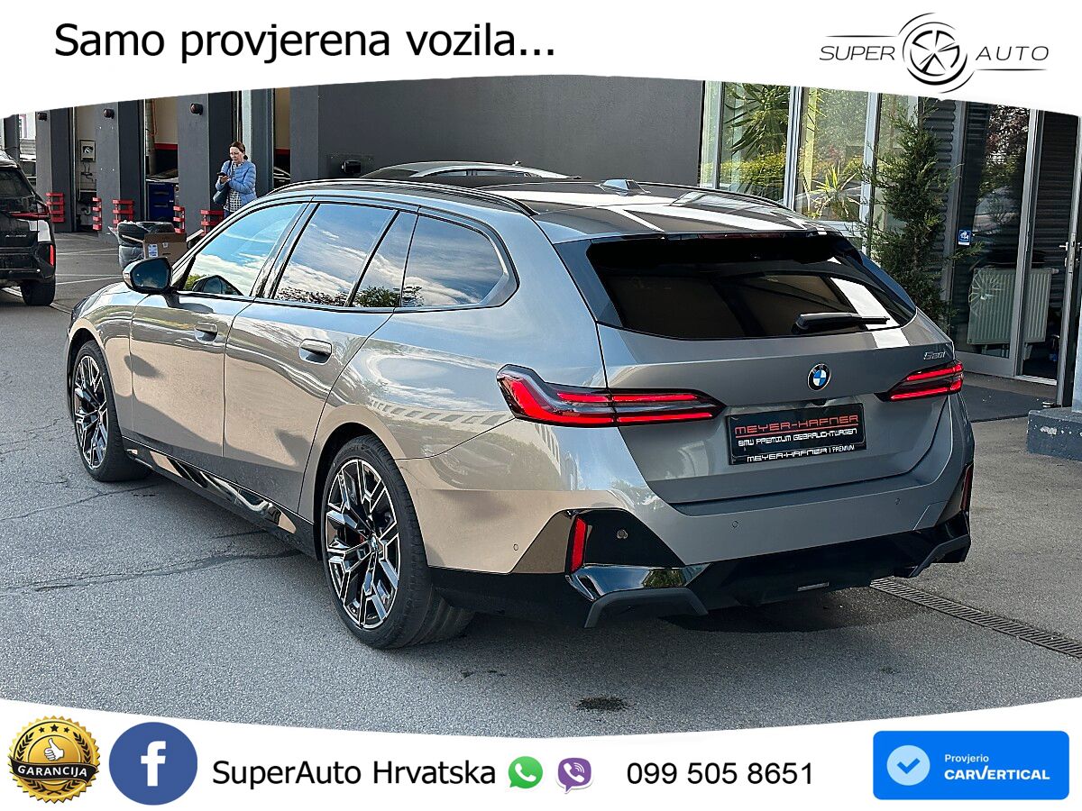 BMW 520i Touring (208 KS) Steptronic