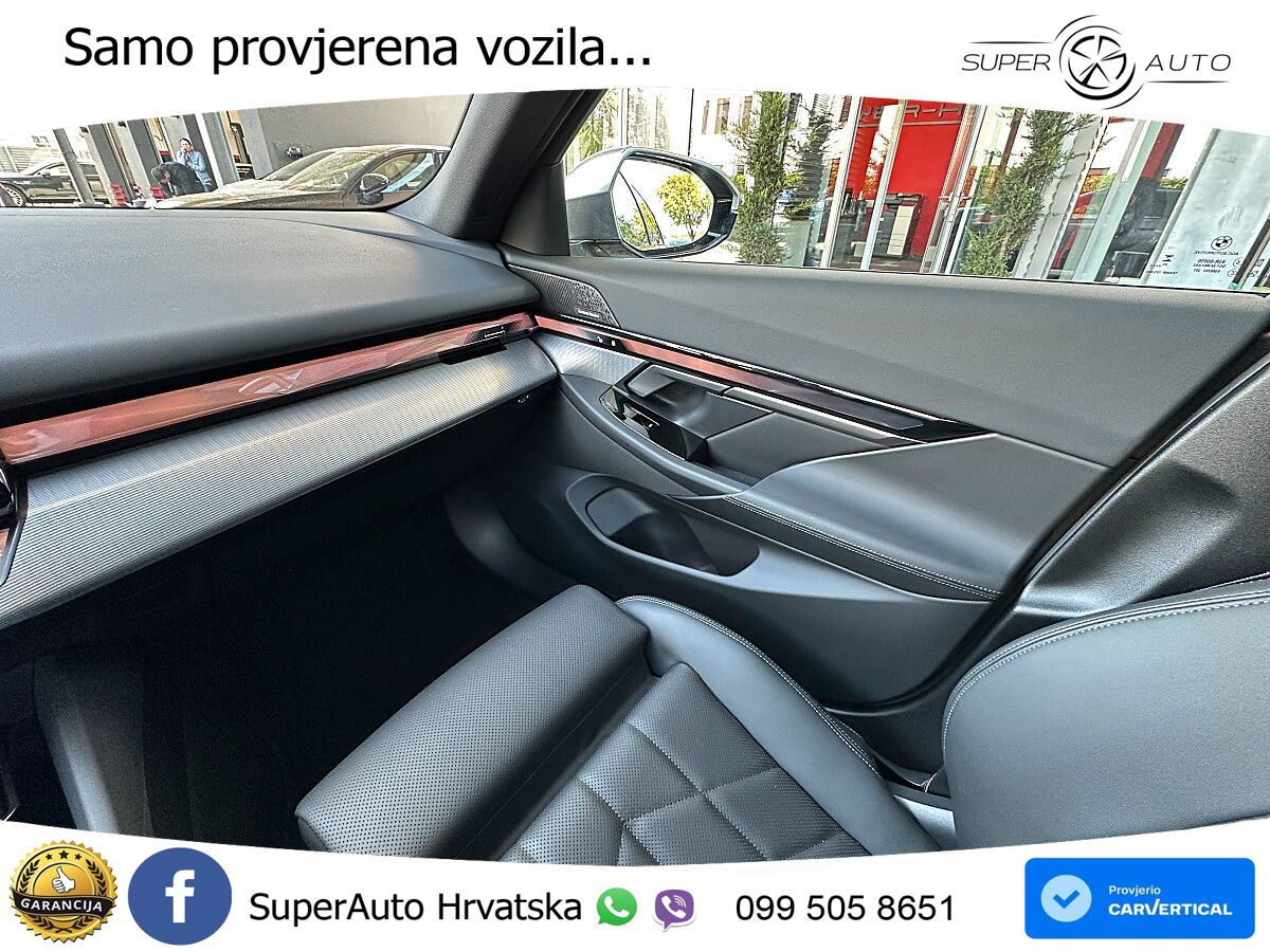 BMW 520i Touring (208 KS) Steptronic