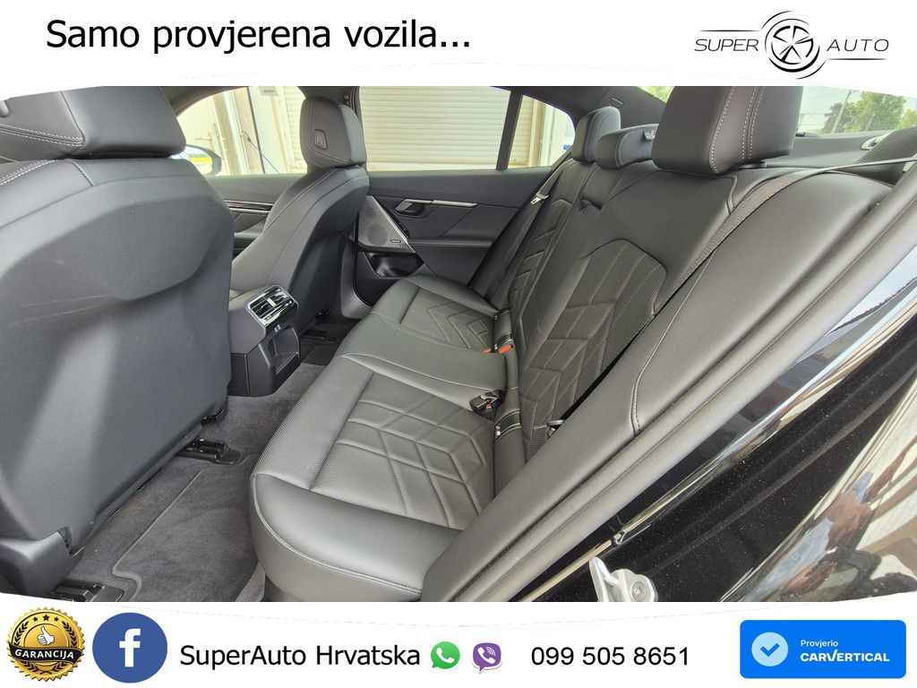 BMW 520i (208 KS) Steptronic M Sport LED+GR SJED+ACC