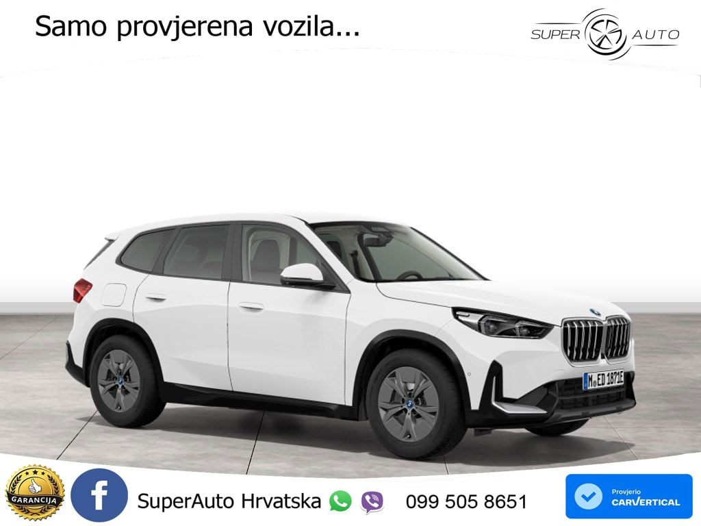 BMW iX1 68 kWh (313 KS) xDrive30 LED+GR SJED+ACC