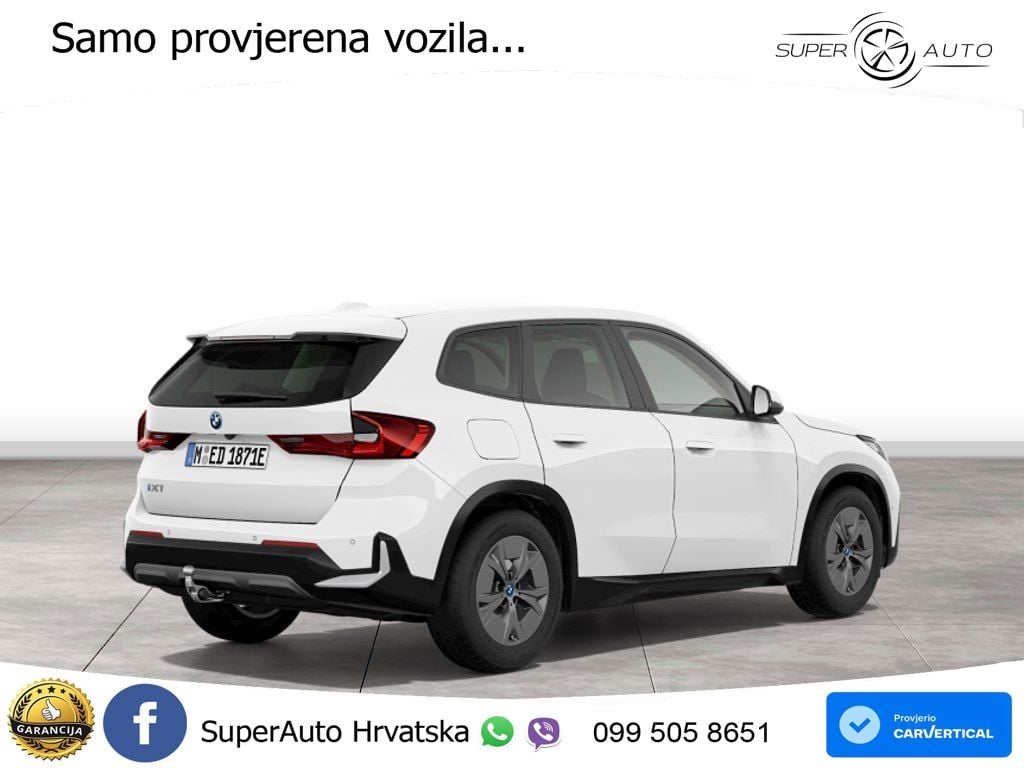 BMW iX1 68 kWh (313 KS) xDrive30 LED+GR SJED+ACC