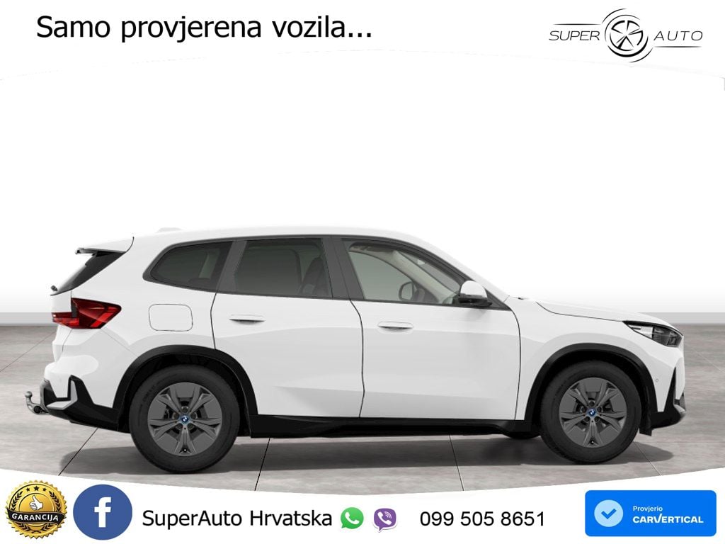 BMW iX1 68 kWh (313 KS) xDrive30 LED+GR SJED+ACC
