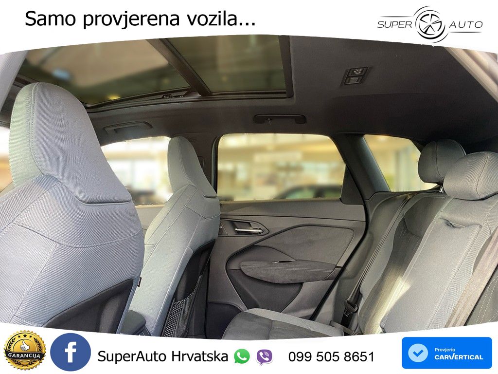 Audi Q3 2.0 TFSI (265 KS) quattro S tronic S line LED+GR SJED+ACC