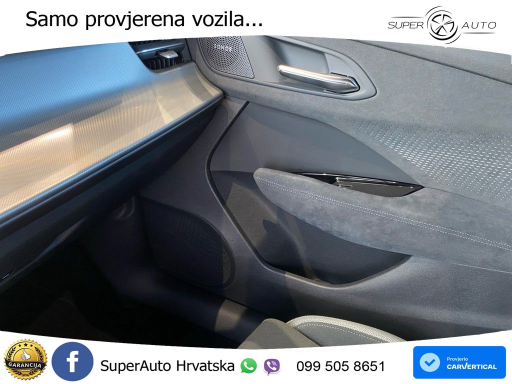 Audi Q3 2.0 TFSI (265 KS) quattro S tronic S line LED+GR SJED+ACC