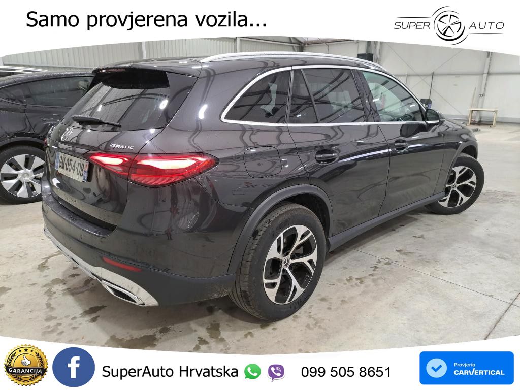 Mercedes GLC 300e (313 KS) 4MATIC 9G-TRONIC LED+GR SJED+ACC