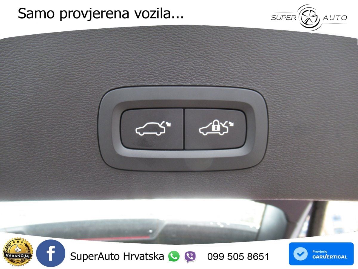 Volvo XC40 1.5 T4 TwEn 211 KS Automatic LED+GR SJED+ACC