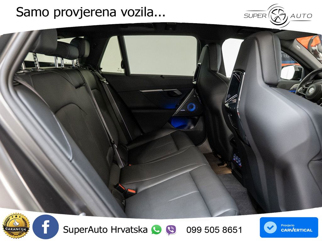 BMW M5 Touring 4.4 V8 (727 KS) xDrive Steptronic LED+GR SJED+ACC