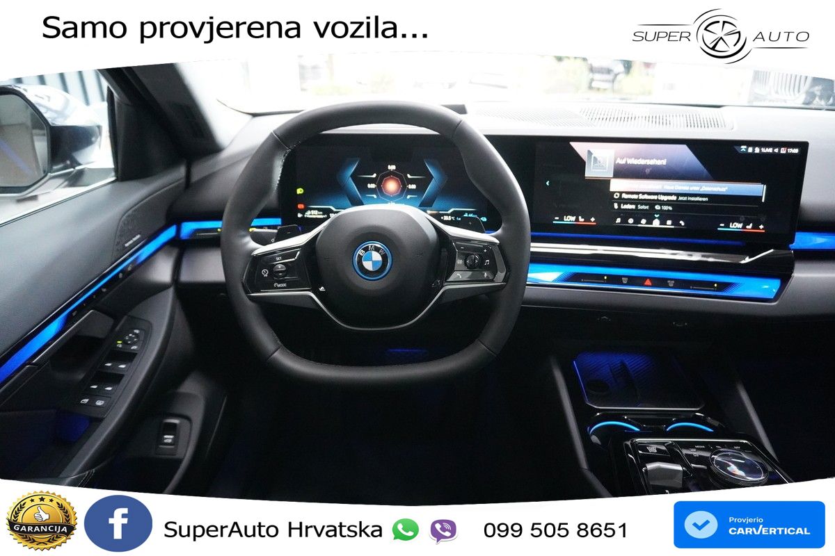 BMW 550e (489 KS) xDrive Steptronic ACC+HEAD+4xGR SJED+360+PANO