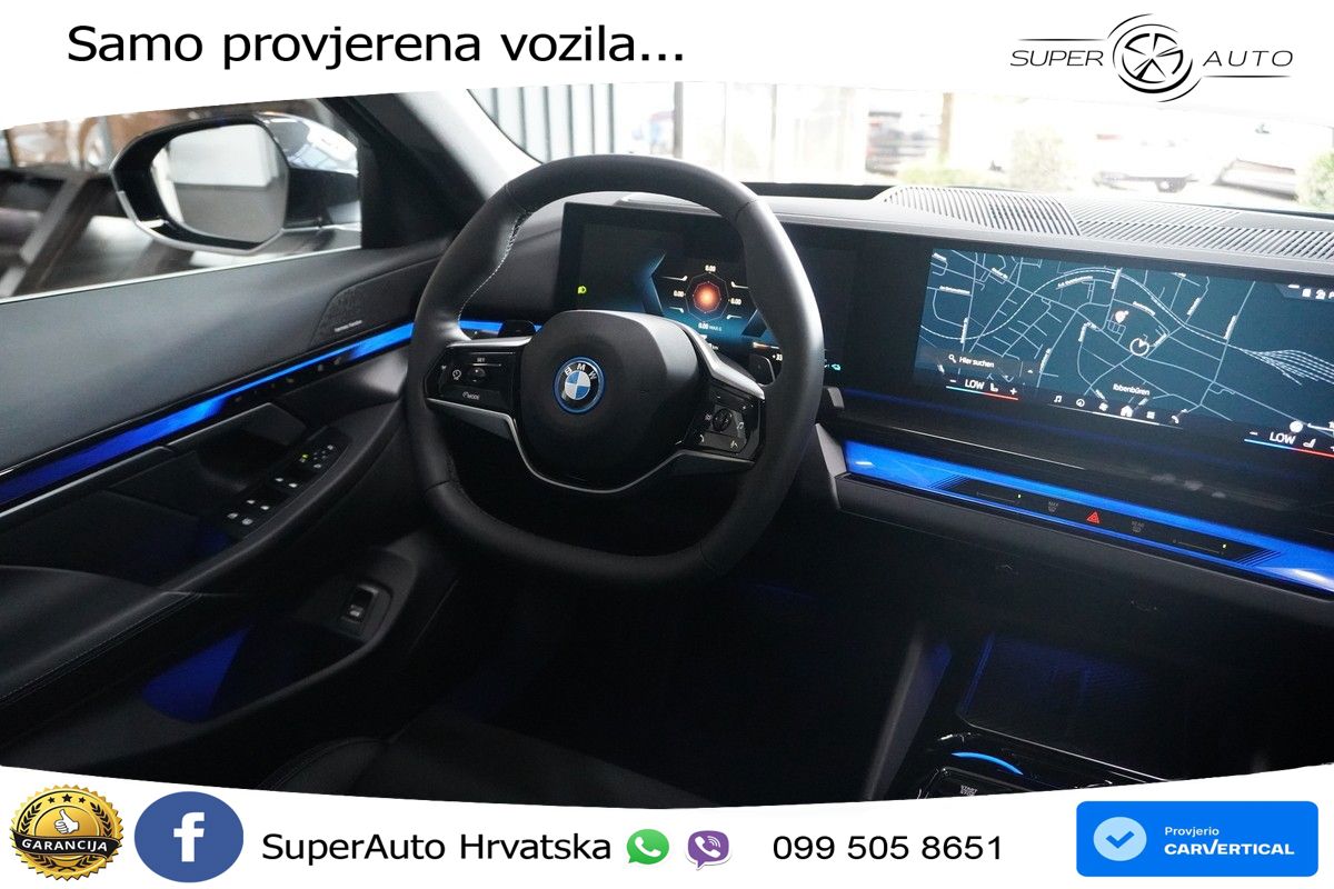 BMW 550e (489 KS) xDrive Steptronic ACC+HEAD+4xGR SJED+360+PANO
