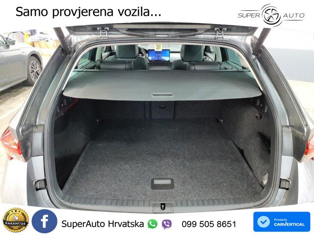 Škoda Octavia Combi 1.5 TSI (150 KS) DSG Selection MATRIX+GR SJED+KAM