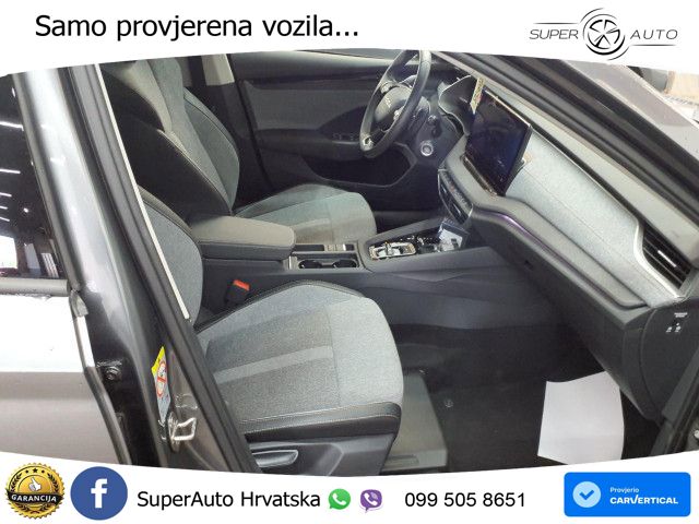 Škoda Octavia Combi 1.5 TSI (150 KS) DSG Selection MATRIX+GR SJED+KAM