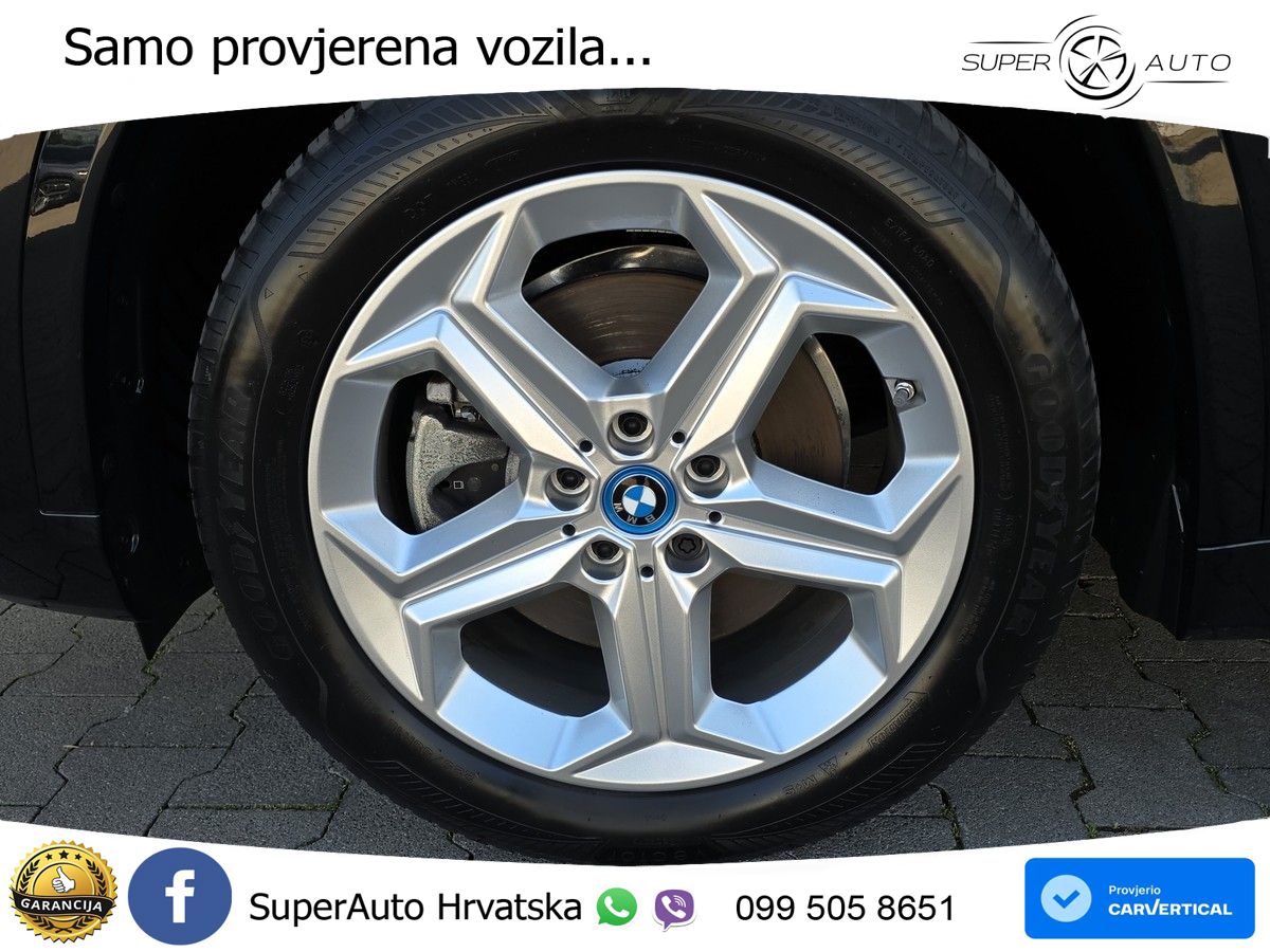 BMW iX1 68 kWh (313 KS) xDrive30