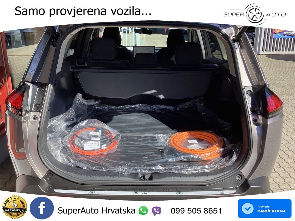 Toyota RAV4 2.5 (272 KS) Hybrid ECVT LED+GR SJED+ACC